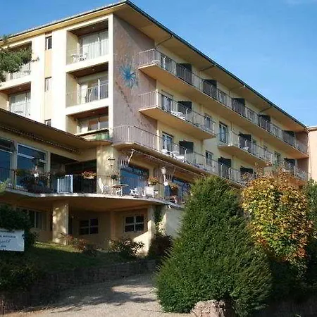 Majestik 3*