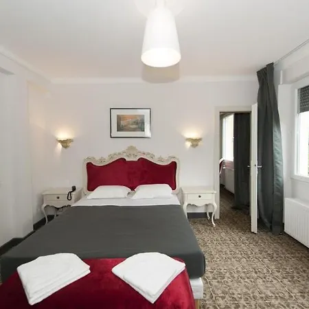 Majestik Trois Epis Hotel 3*